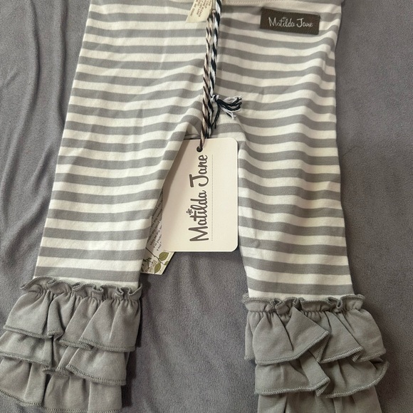 Matilda Jane Beige Polka Dot Ruffle Leggings - Picture 4 of 5